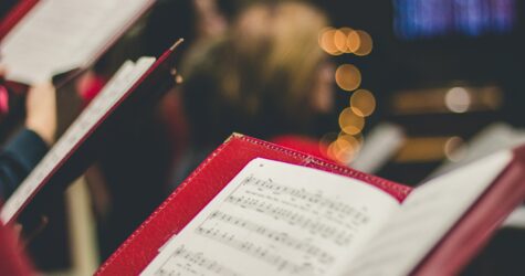 Service de Lessons & Carols, inspiré de la tradition anglicane